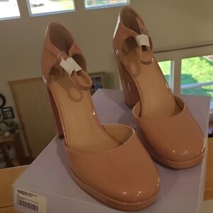 Madden Girl Unaa Women SZ 10M blush patent 4.5" block heel ankle‎ strap preppy